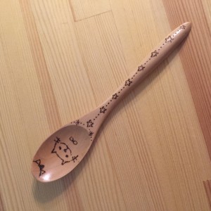 木製スプーンのウッドバーニング体験